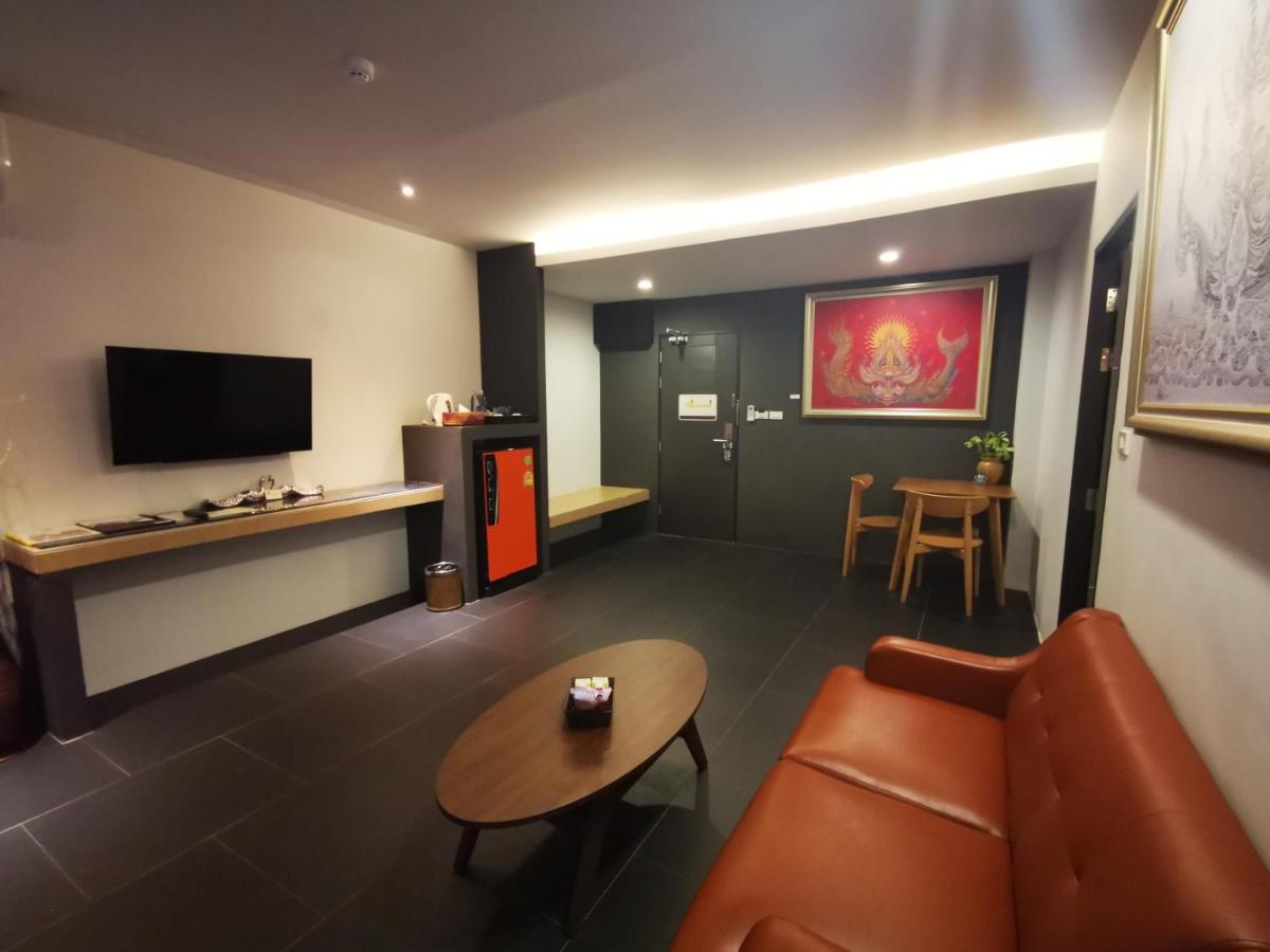 Mandy Nok Hotel Nakhon Si Thammarat Exteriör bild